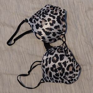 Victoria's Secret Bombshell Bra animal print 32A
